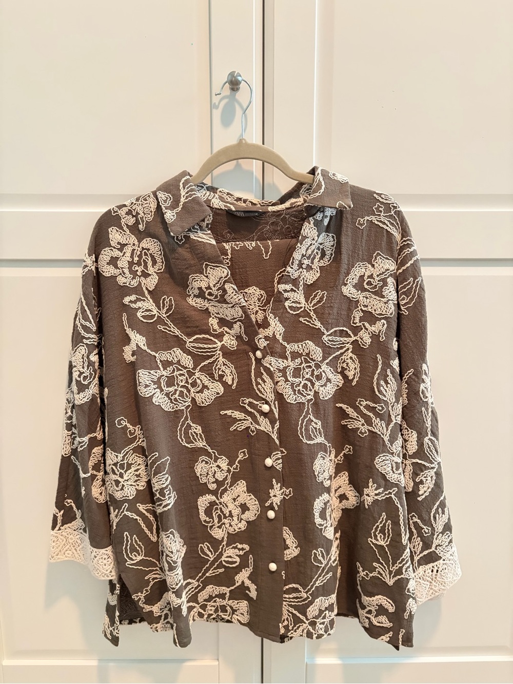 ZARA Women's Floral Embroidered Button-Front Blouse/Pants Set - Brown & Cream